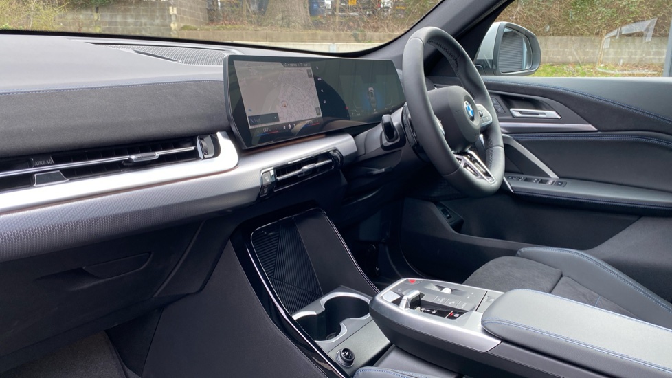 BMW X1 sDrive 20i MHT M Sport 5dr Step Auto Petrol Estate - Image 7