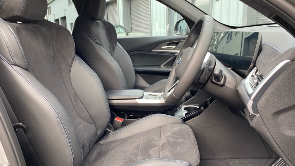 BMW X1 sDrive 20i MHT M Sport 5dr Step Auto Petrol Estate - Image 11