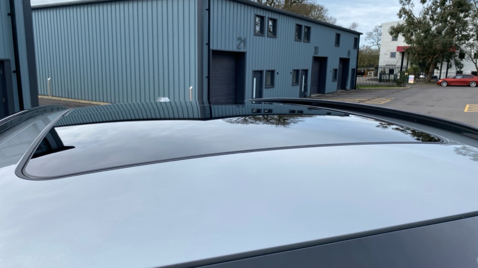 BMW X1 sDrive 20i MHT M Sport 5dr Step Auto Petrol Estate - Image 21