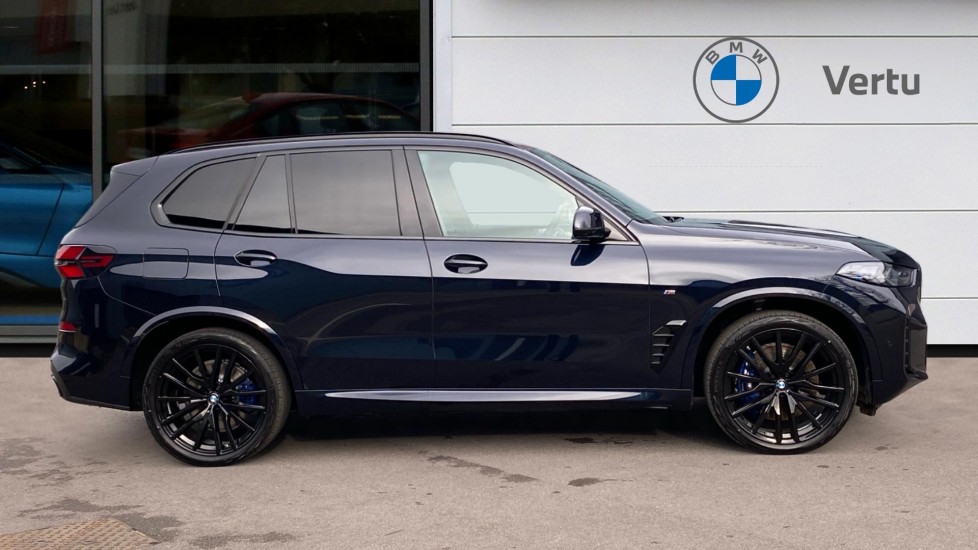BMW X5 xDrive50e M Sport 5dr Auto [Tech Pack] Estate - Image 3