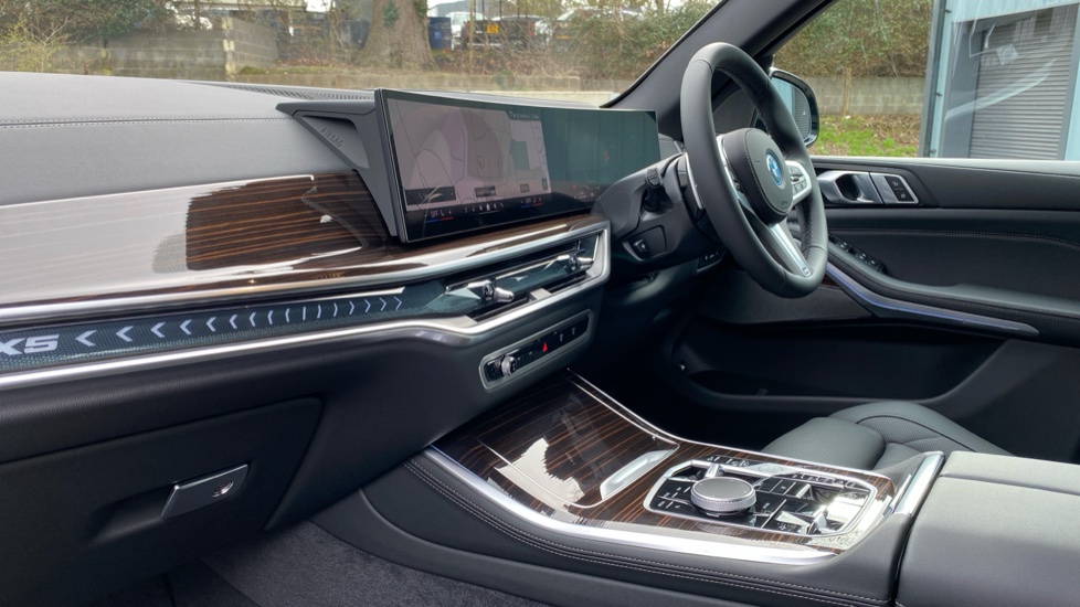BMW X5 xDrive50e M Sport 5dr Auto [Tech Pack] Estate - Image 7