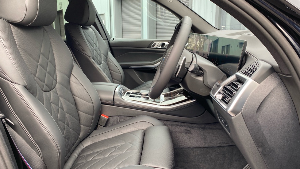 BMW X5 xDrive50e M Sport 5dr Auto [Tech Pack] Estate - Image 11