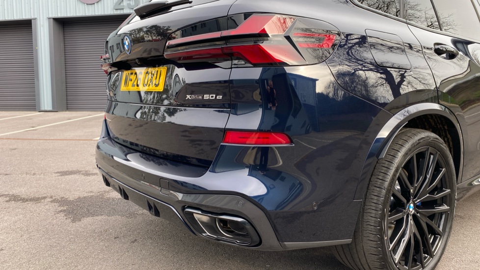 BMW X5 xDrive50e M Sport 5dr Auto [Tech Pack] Estate - Image 27
