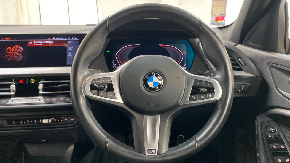 BMW 1 Series 118i [136] M Sport 5dr Step Auto [LCP] Petrol Hatchback - Image 5