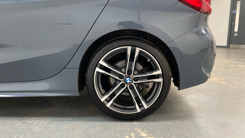 BMW 1 Series 118i [136] M Sport 5dr Step Auto [LCP] Petrol Hatchback - Image 31
