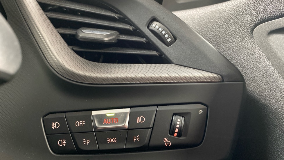 BMW 1 Series 118i [136] M Sport 5dr Step Auto [LCP] Petrol Hatchback - Image 38