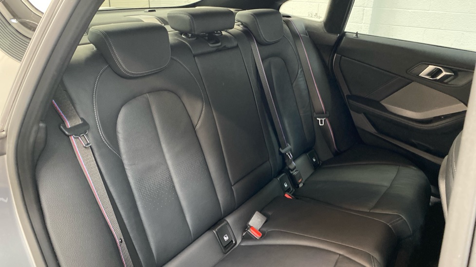 BMW 2 Series 218i [136] M Sport 4dr DCT Petrol Saloon - Image 12
