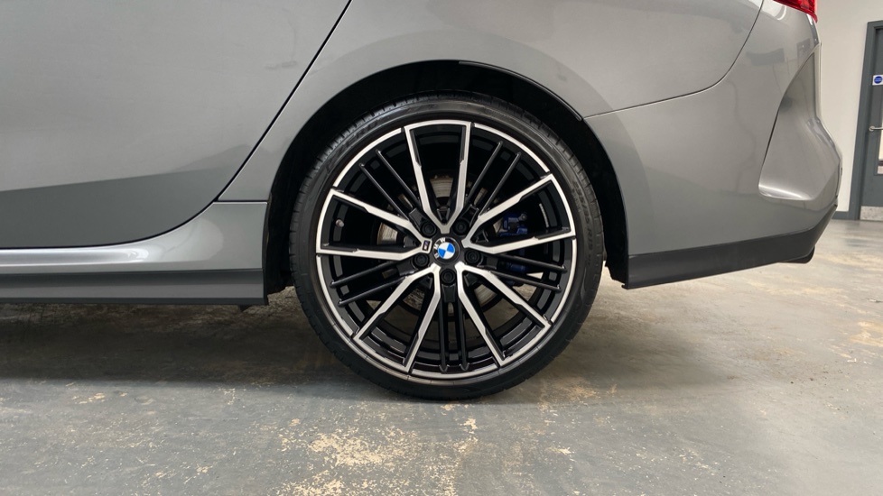 BMW 2 Series 218i [136] M Sport 4dr DCT Petrol Saloon - Image 30