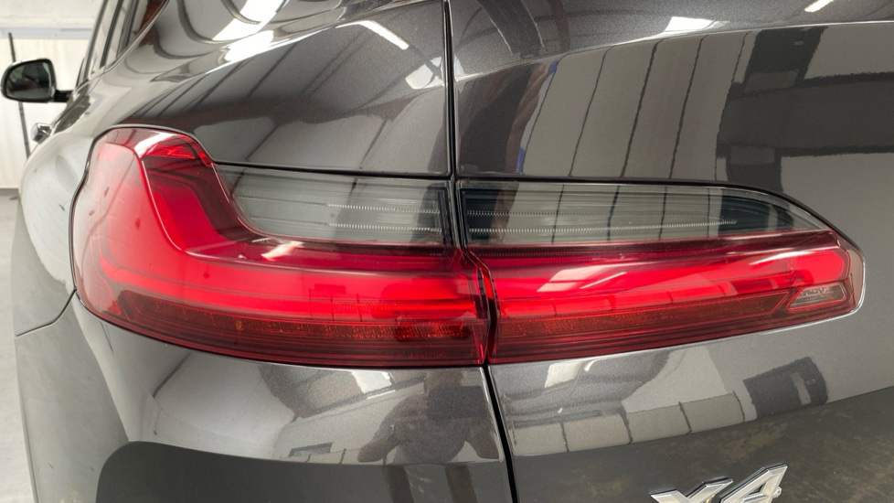 BMW X4 xDrive20d MHT M Sport 5dr Step Auto [Pro Pack] Diesel Estate - Image 22