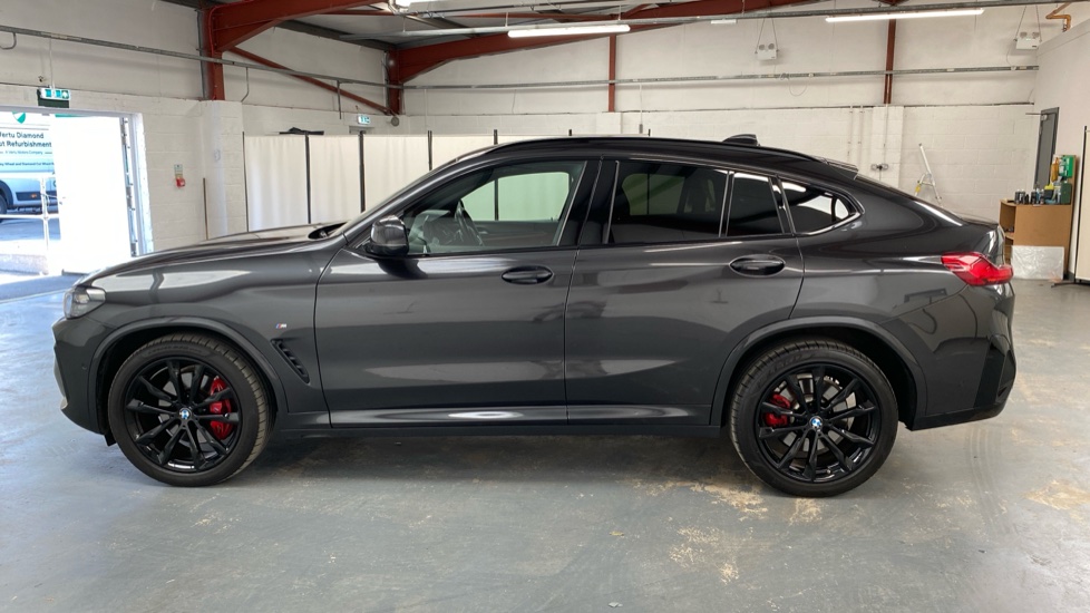 BMW X4 xDrive20d MHT M Sport 5dr Step Auto [Pro Pack] Diesel Estate - Image 28