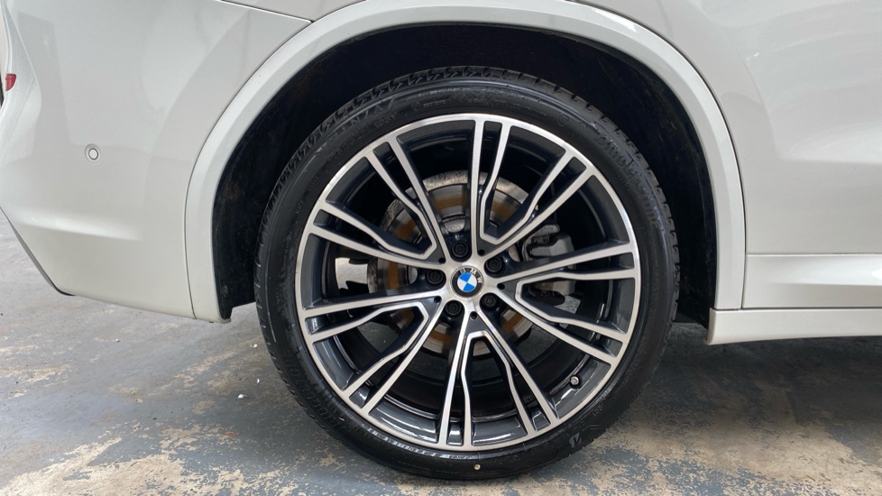 BMW X3 xDrive20i M Sport 5dr Step Auto Petrol Estate - Image 38