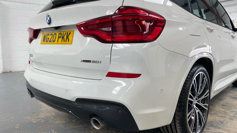BMW X3 xDrive20i M Sport 5dr Step Auto Petrol Estate - Image 40