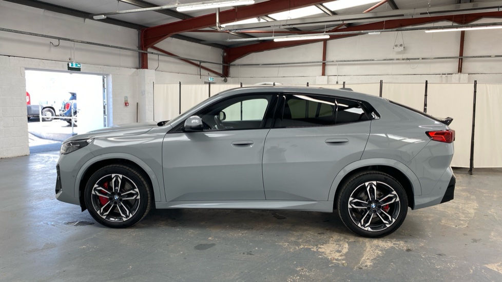 BMW iX2 150kW eDrive20 M Sport 65kWh 5dr Auto [Tech/Pro] Electric Hatchback - Image 29