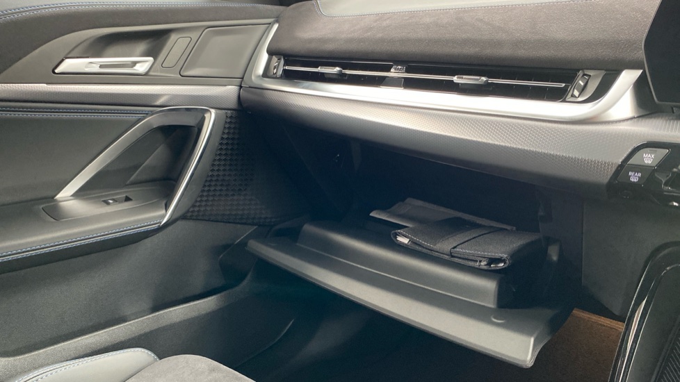 BMW iX2 150kW eDrive20 M Sport 65kWh 5dr Auto [Tech/Pro] Electric Hatchback - Image 57