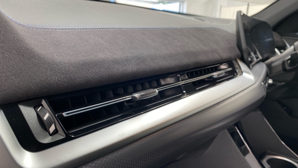 BMW iX2 150kW eDrive20 M Sport 65kWh 5dr Auto [Tech/Pro] Electric Hatchback - Image 58