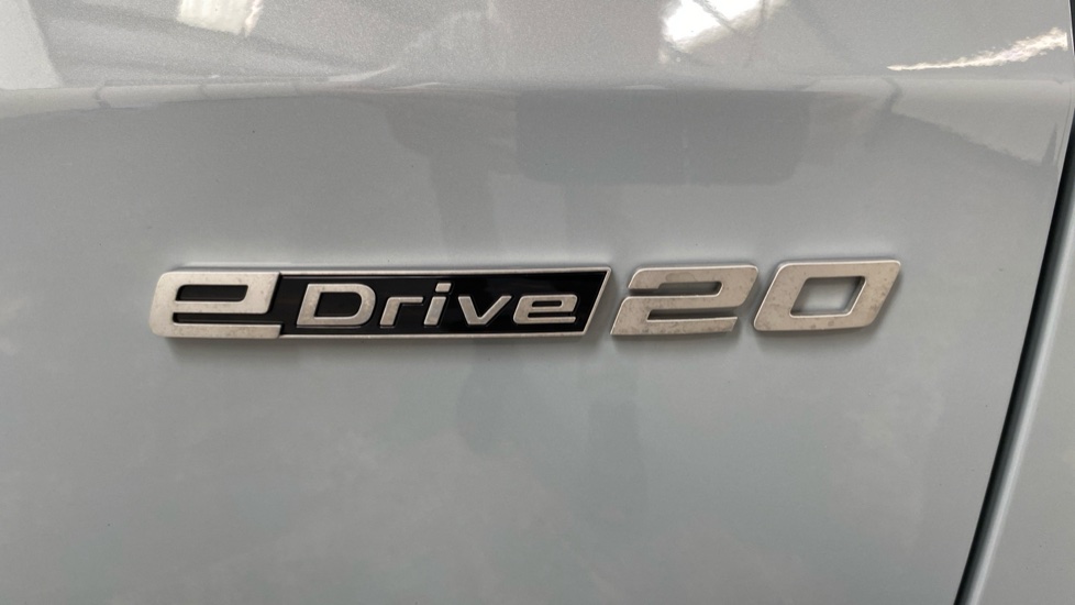 BMW iX2 150kW eDrive20 M Sport 65kWh 5dr Auto [Tech/Pro] Electric Hatchback - Image 76