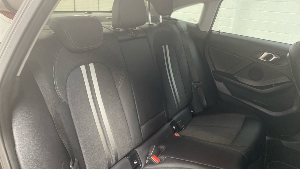 BMW 2 Series 218i [136] Sport 4dr DCT [Live Cockpit Prof] Petrol Saloon - Image 12