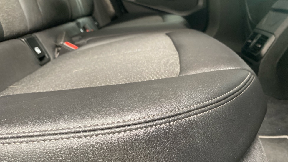 BMW 2 Series 218i [136] Sport 4dr DCT [Live Cockpit Prof] Petrol Saloon - Image 42