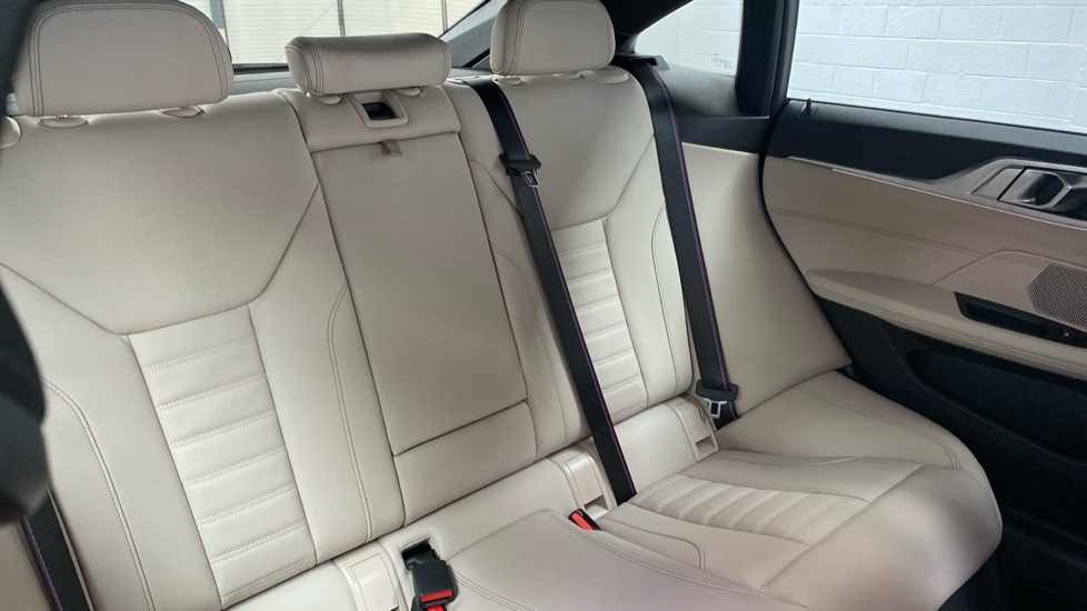 BMW 4 Series 420i M Sport 5dr Step Auto Petrol Hatchback - Image 12