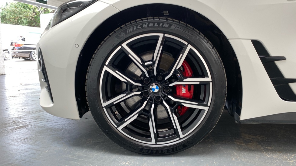 BMW 4 Series 420i M Sport 5dr Step Auto Petrol Hatchback - Image 29