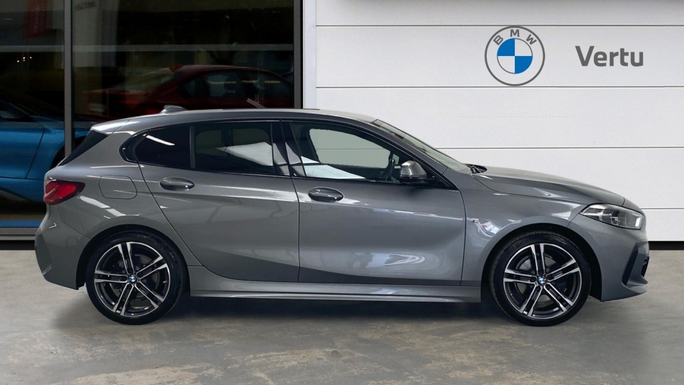 BMW 1 Series 118i [136] M Sport 5dr Step Auto [LCP] Petrol Hatchback - Image 3