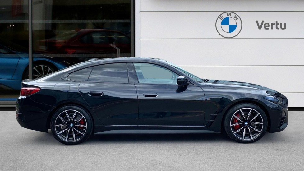 BMW 4 Series 420i M Sport 5dr Step Auto [Pro Pack] Petrol Hatchback - Image 3