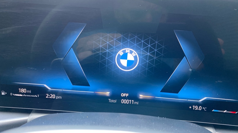 BMW 4 Series 420i M Sport 5dr Step Auto [Pro Pack] Petrol Hatchback - Image 9