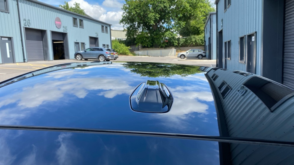 BMW 4 Series 420i M Sport 5dr Step Auto [Pro Pack] Petrol Hatchback - Image 24