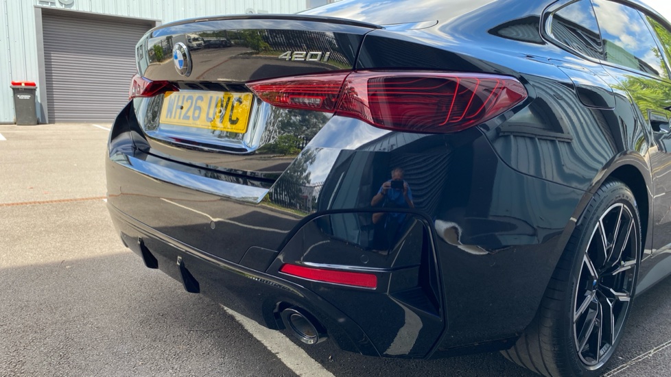 BMW 4 Series 420i M Sport 5dr Step Auto [Pro Pack] Petrol Hatchback - Image 27