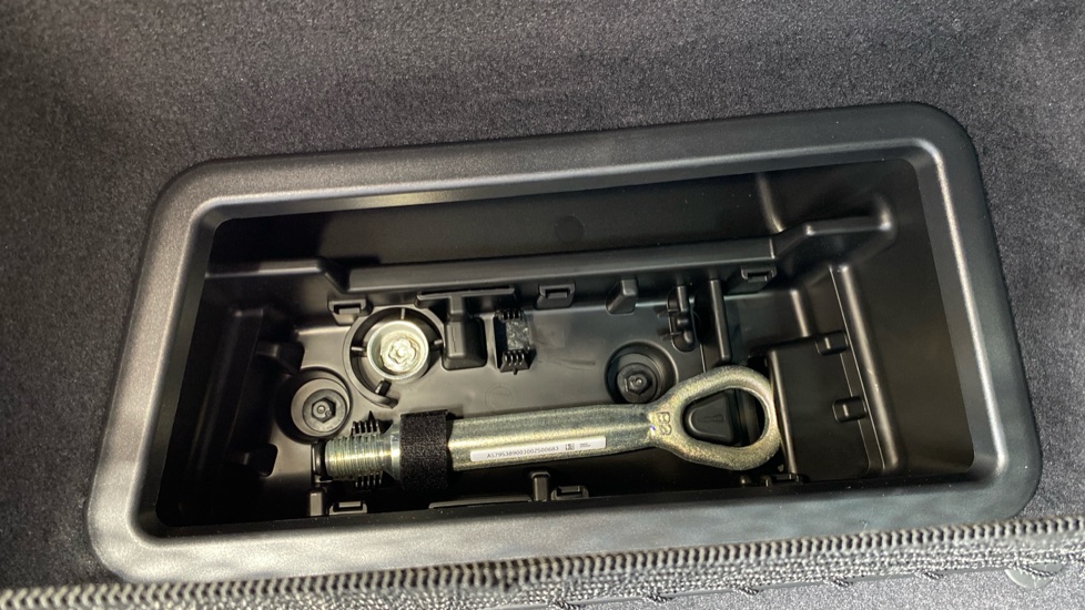 BMW 4 Series 420i M Sport 5dr Step Auto [Pro Pack] Petrol Hatchback - Image 30