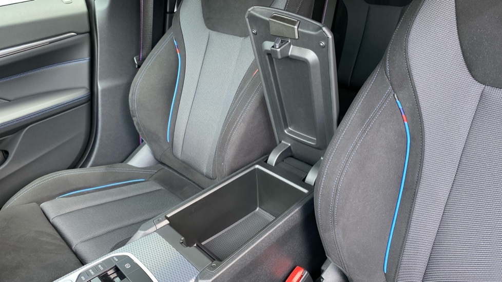 BMW 4 Series 420i M Sport 5dr Step Auto [Pro Pack] Petrol Hatchback - Image 54