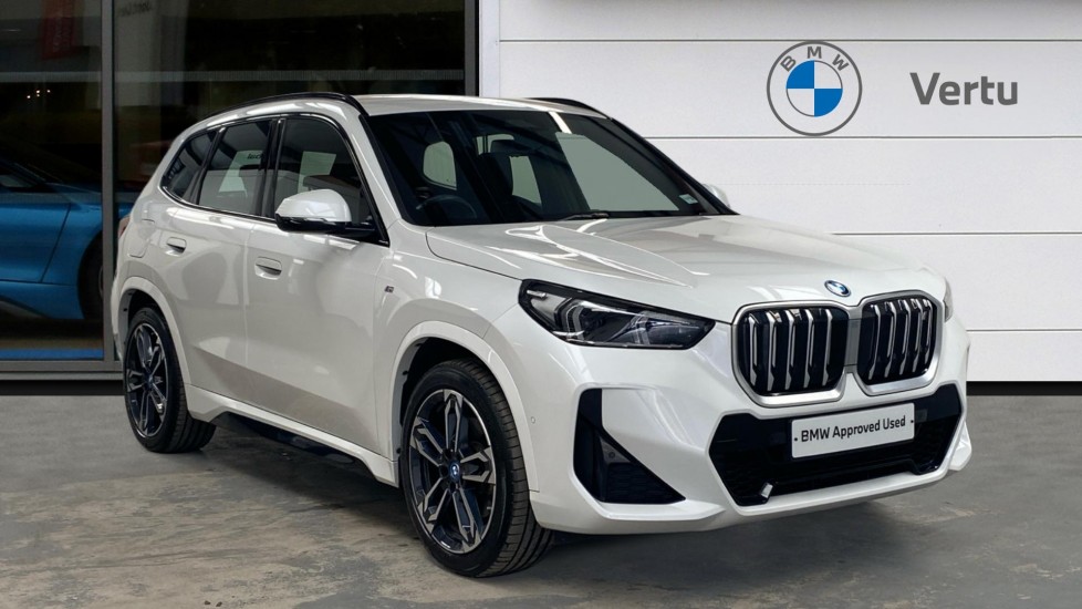 BMW iX1 230kW xDrive30 M Sport 65kWh 5dr Auto Electric Estate - Image 1