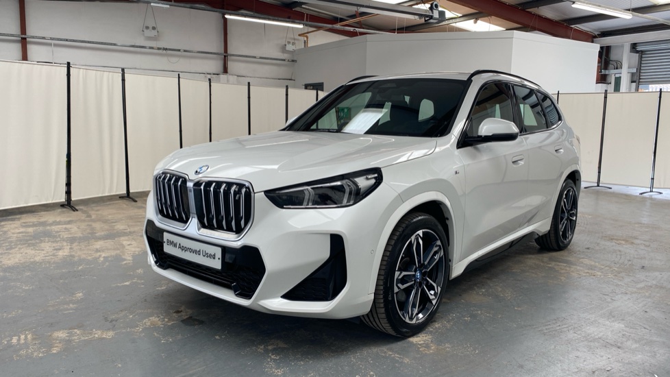 BMW iX1 230kW xDrive30 M Sport 65kWh 5dr Auto Electric Estate - Image 27