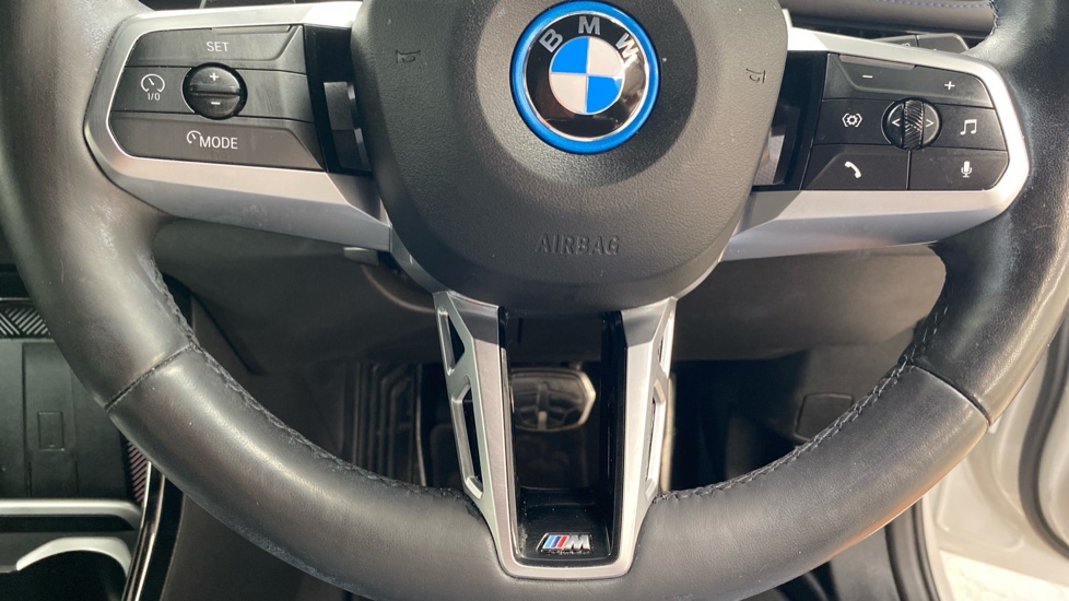 BMW iX1 230kW xDrive30 M Sport 65kWh 5dr Auto Electric Estate - Image 57