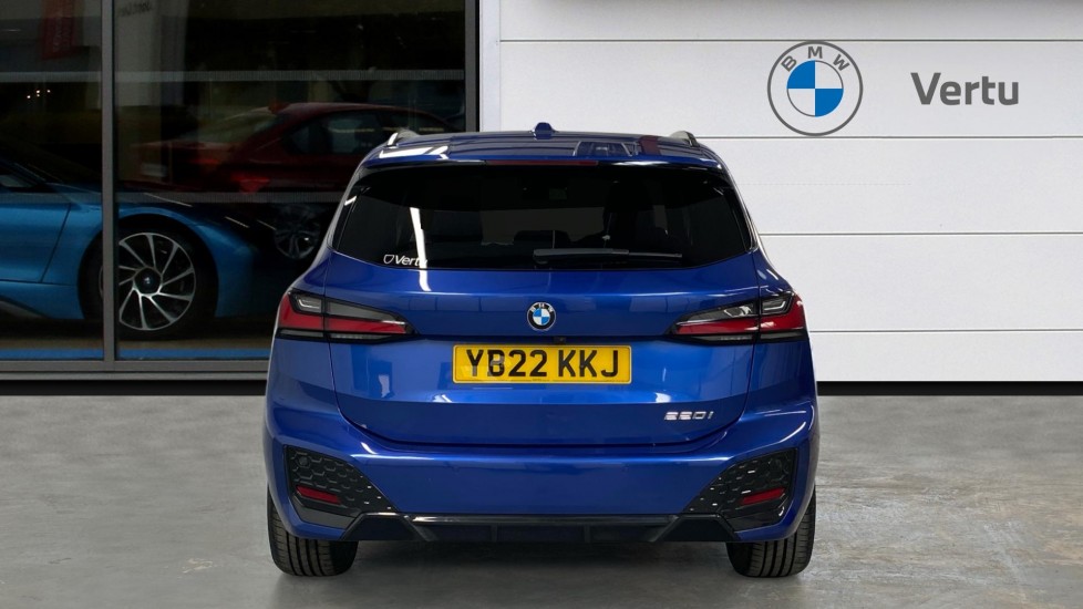 BMW 2 Series 220i MHT M Sport 5dr DCT Petrol Hatchback - Image 15