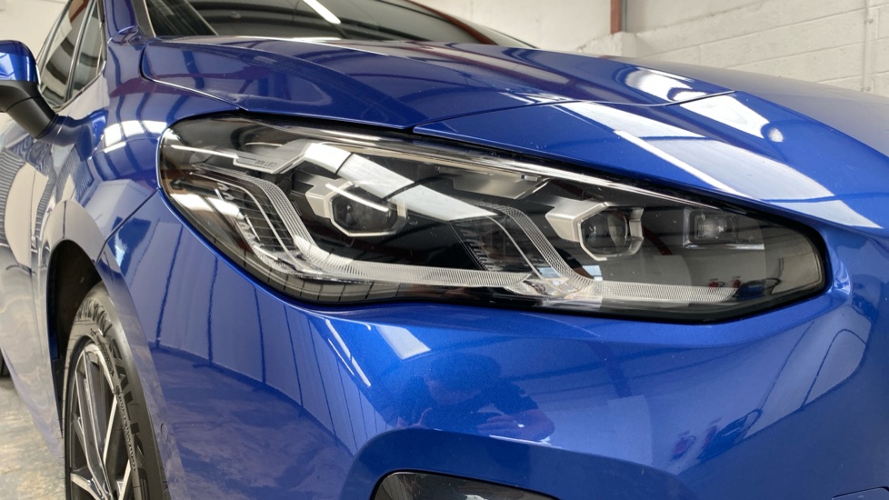 BMW 2 Series 220i MHT M Sport 5dr DCT Petrol Hatchback - Image 23