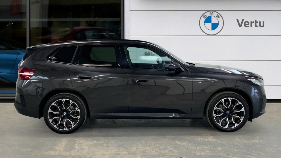BMW X3 20 xDrive M Sport 5dr Step Auto Petrol Estate - Image 3