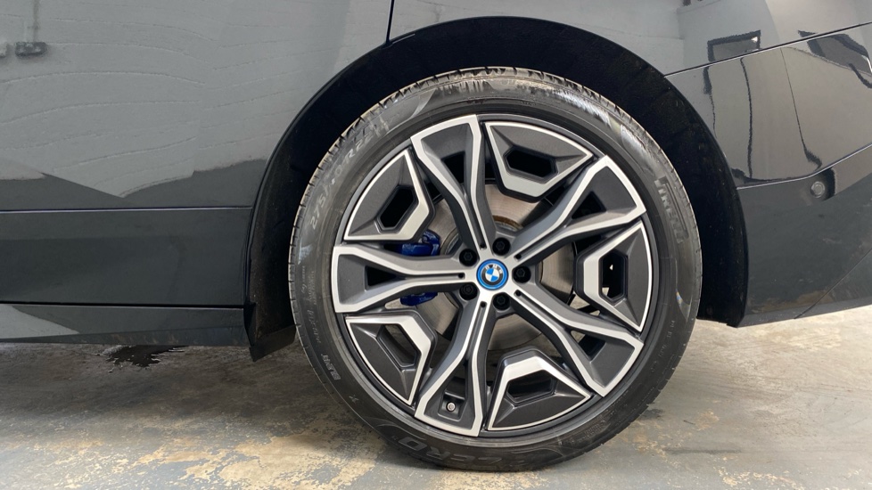 BMW iX 385kW xDrive50 M Sport 111.5kWh 5dr Auto [Tech +] Electric Estate - Image 34