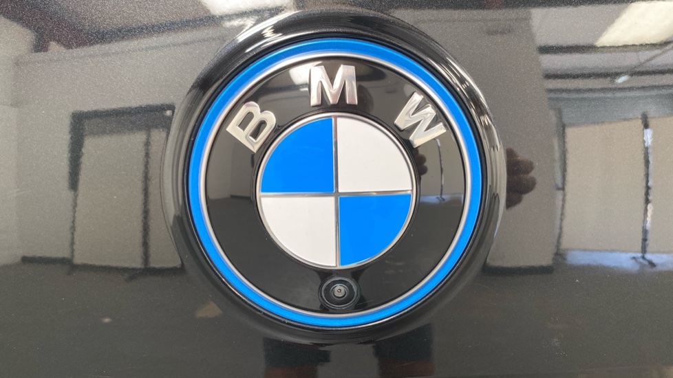 BMW iX 385kW xDrive50 M Sport 111.5kWh 5dr Auto [Tech +] Electric Estate - Image 85