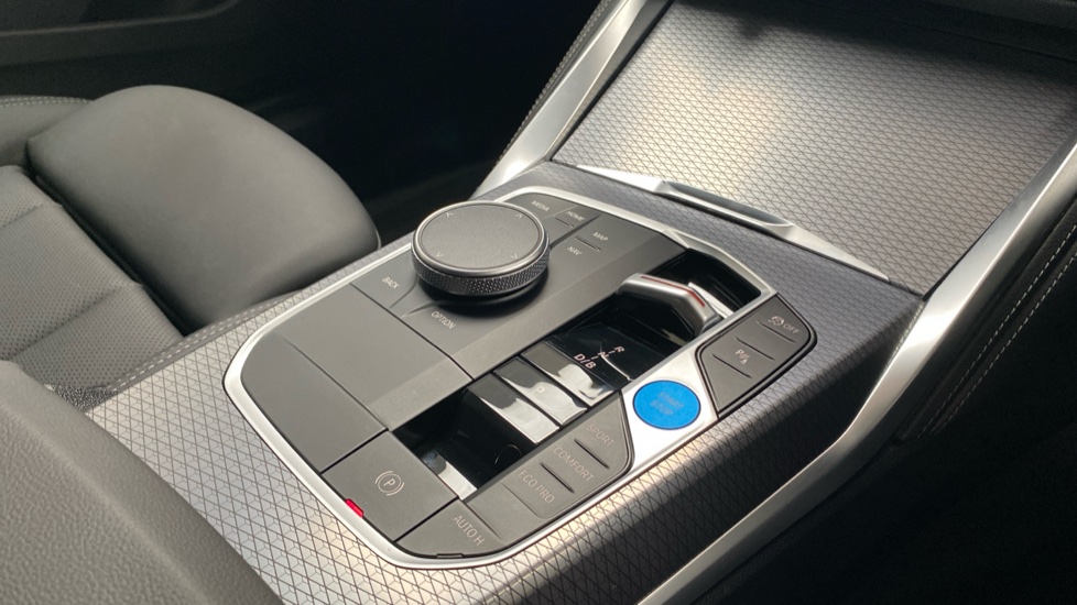 BMW i4 250kW eDrive40 M Sport 83.9kWh 5dr Auto Electric Hatchback - Image 10