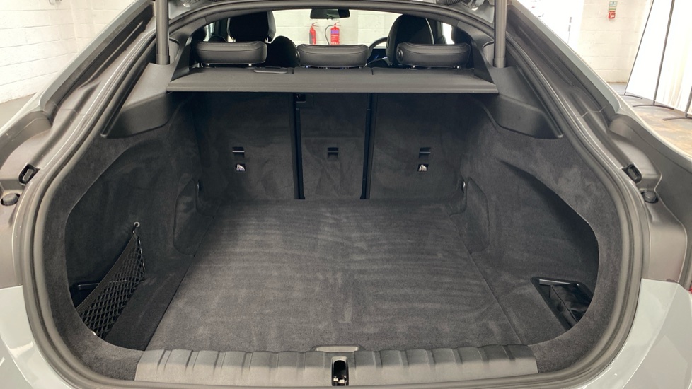 BMW i4 250kW eDrive40 M Sport 83.9kWh 5dr Auto Electric Hatchback - Image 13