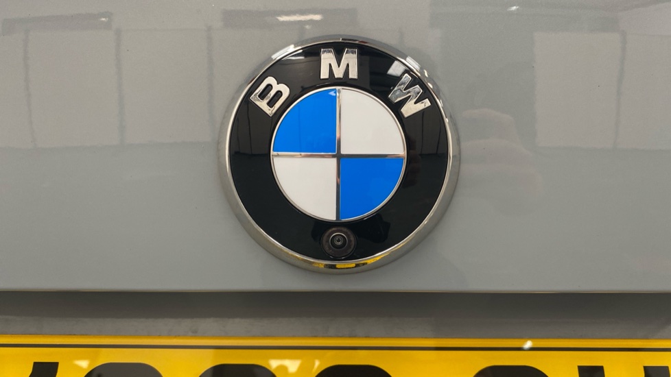 BMW i4 250kW eDrive40 M Sport 83.9kWh 5dr Auto Electric Hatchback - Image 25