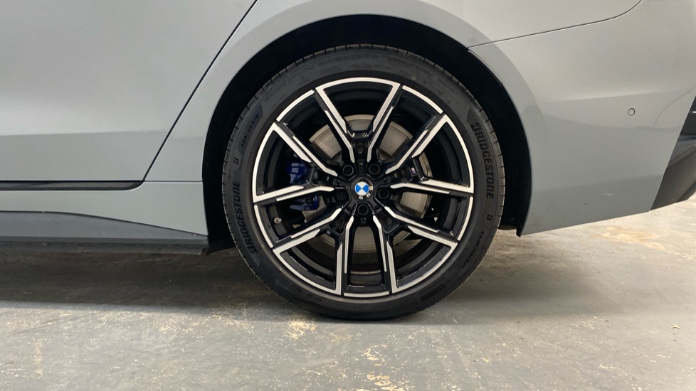 BMW i4 250kW eDrive40 M Sport 83.9kWh 5dr Auto Electric Hatchback - Image 29