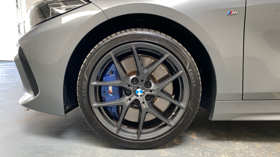 BMW 1 Series 118i M Sport 5dr Step Auto Petrol Hatchback - Image 27