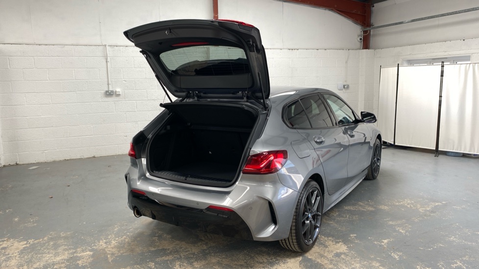 BMW 1 Series 118i M Sport 5dr Step Auto Petrol Hatchback - Image 39