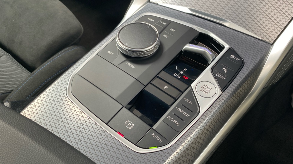 BMW 4 Series 420i M Sport 2dr Step Auto [Tech/Pro Pack] Petrol Coupe - Image 10