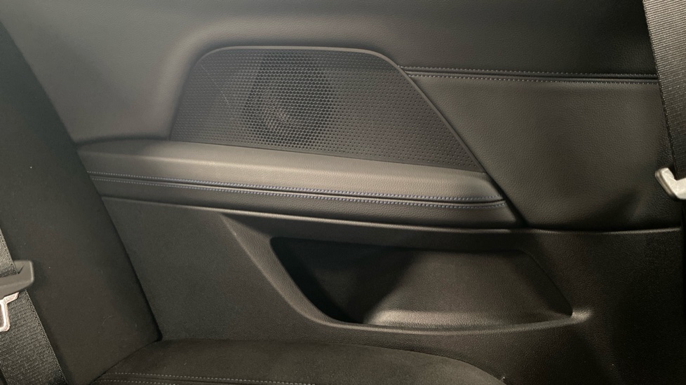 BMW 4 Series 420i M Sport 2dr Step Auto [Tech/Pro Pack] Petrol Coupe - Image 44