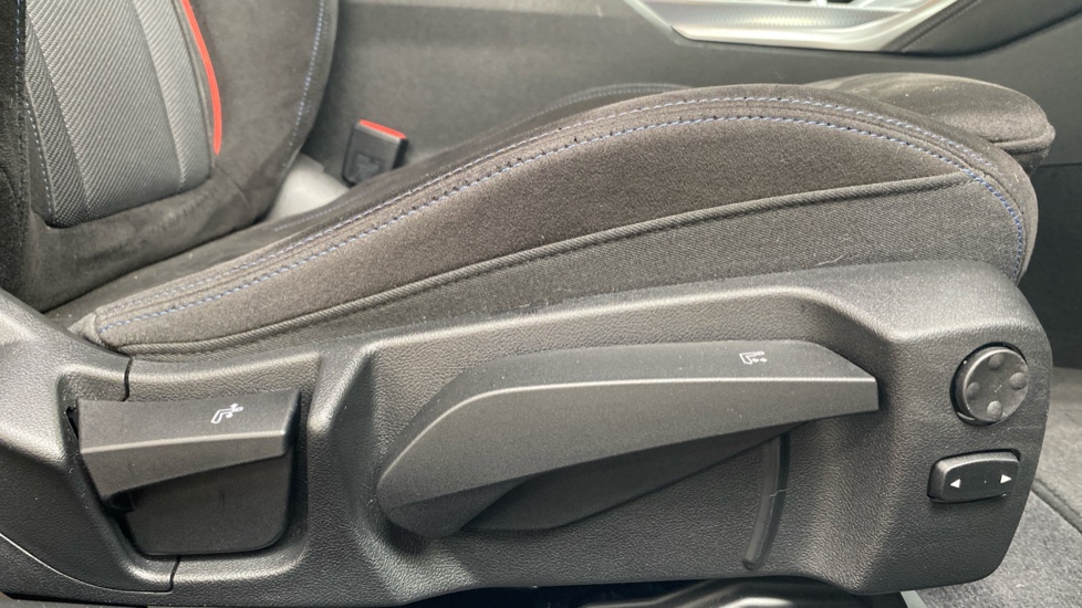 BMW 4 Series 420i M Sport 2dr Step Auto [Tech/Pro Pack] Petrol Coupe - Image 49