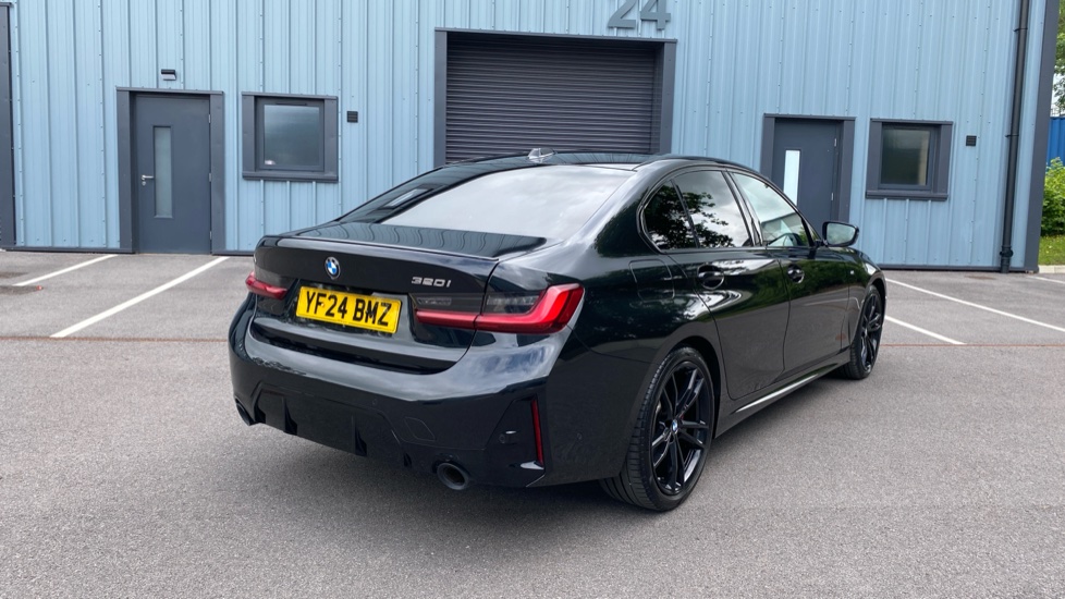 BMW 3 Series 320i M Sport 4dr Step Auto Petrol Saloon - Image 31