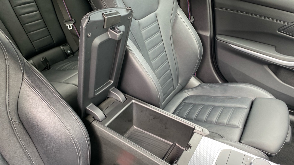 BMW 3 Series 320i M Sport 4dr Step Auto Petrol Saloon - Image 60
